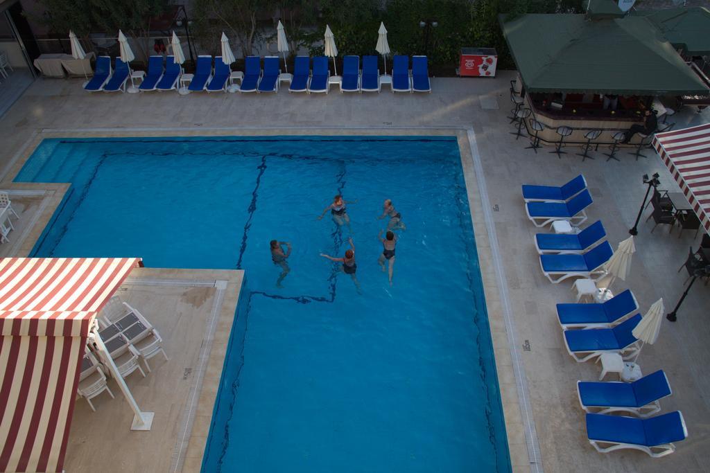 Remer Hotel Fethiye Esterno foto
