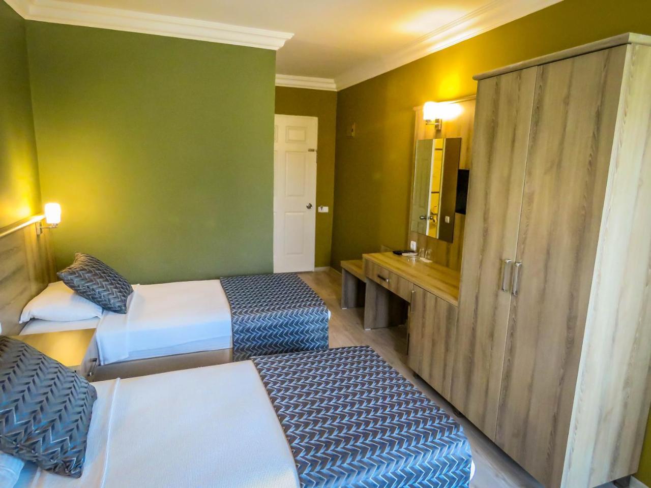 Remer Hotel Fethiye Esterno foto