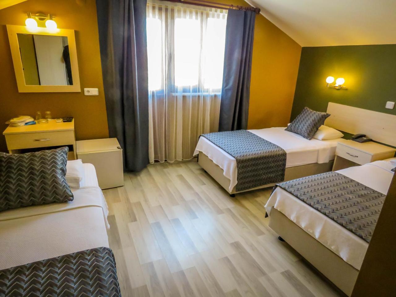 Remer Hotel Fethiye Esterno foto